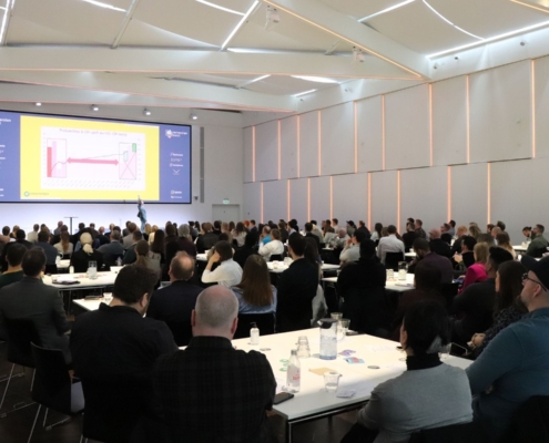 Conversionboost 2025 Wide room Ole on stage